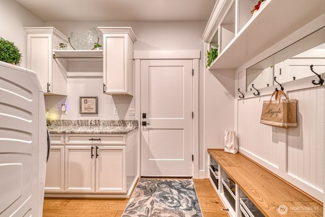 6 Crescent Valley Drive NW, Gig Harbor, WA 98332