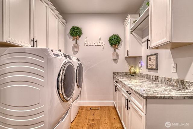 6 Crescent Valley Drive NW, Gig Harbor, WA 98332