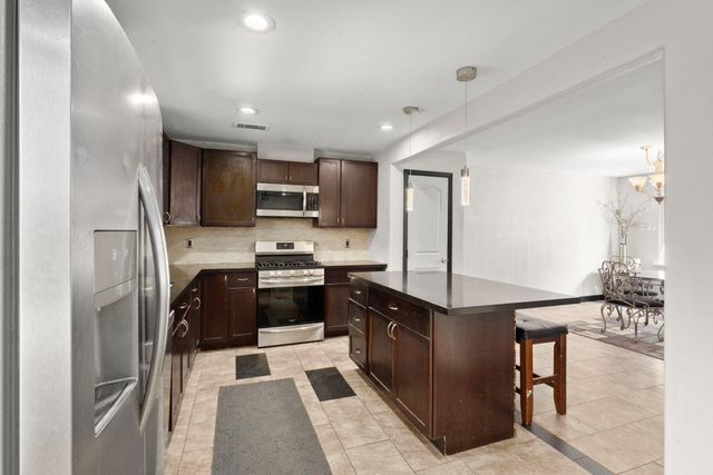 3414 Rustling Pines Street, Spring, TX 77380