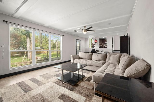 3414 Rustling Pines Street, Spring, TX 77380