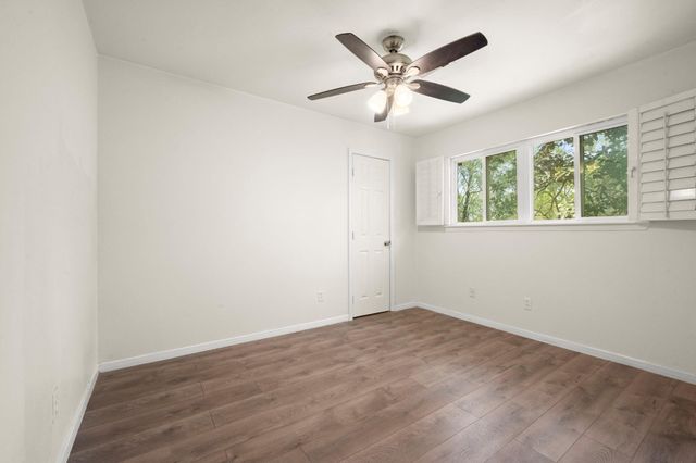 3414 Rustling Pines Street, Spring, TX 77380