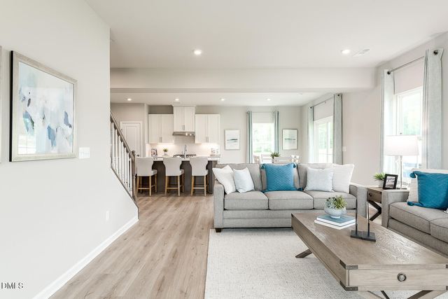 905 Walker Ridge Way, Willow Springs, NC 27592