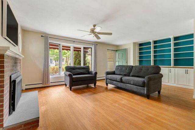 106 Killarney Road, Burlington, VT 05408