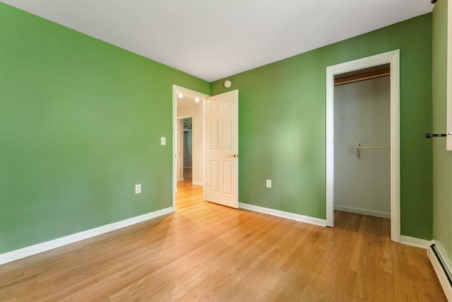 106 Killarney Road, Burlington, VT 05408