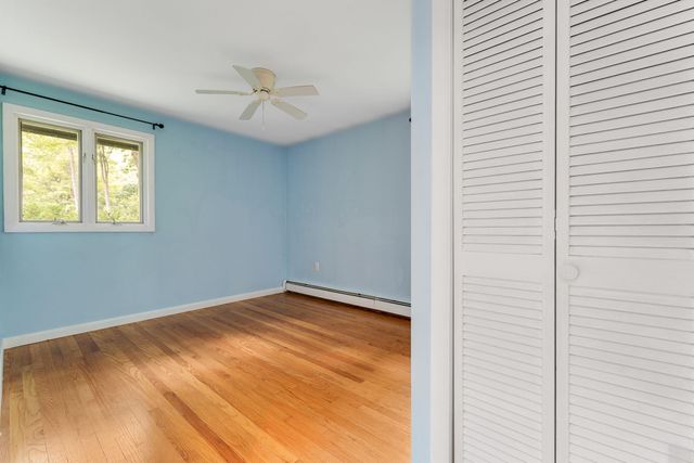 106 Killarney Road, Burlington, VT 05408