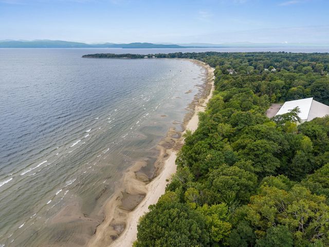 106 Killarney Road, Burlington, VT 05408