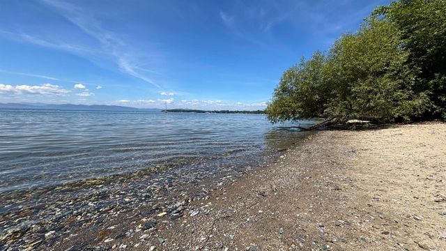 106 Killarney Road, Burlington, VT 05408
