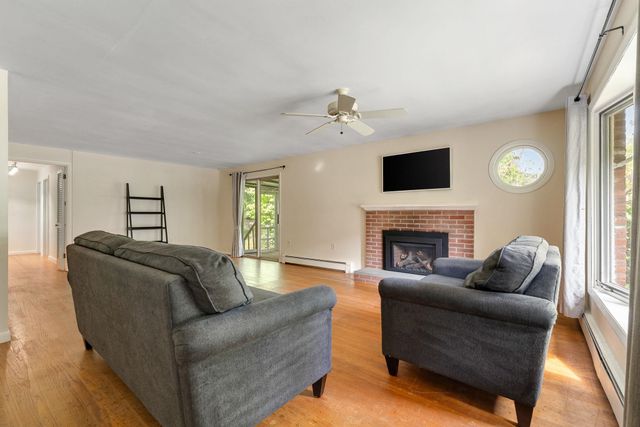 106 Killarney Road, Burlington, VT 05408