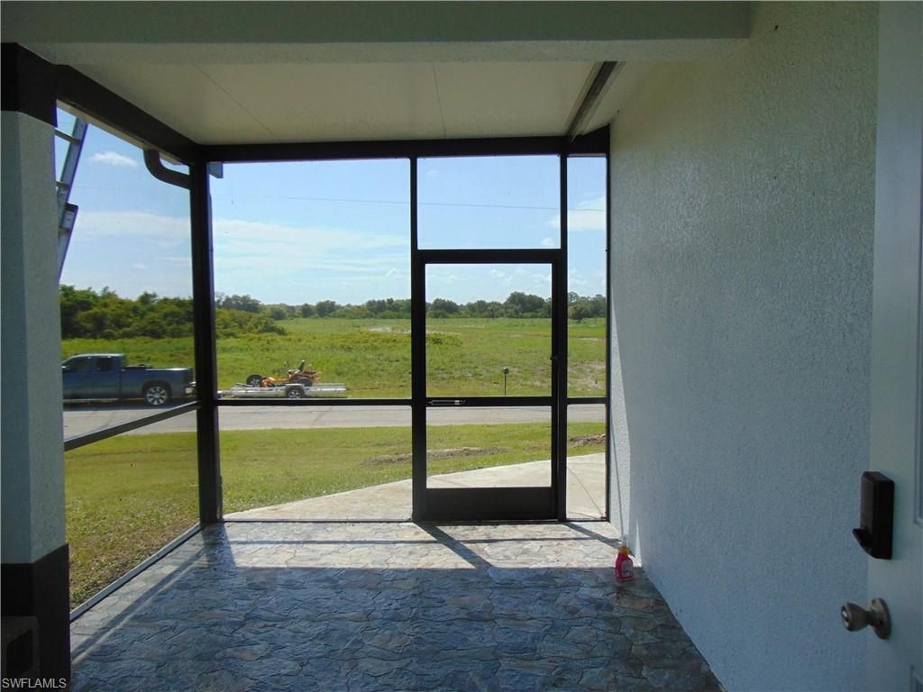 9020 E Castle CIR, LABELLE, FL 33935 — photo 3
