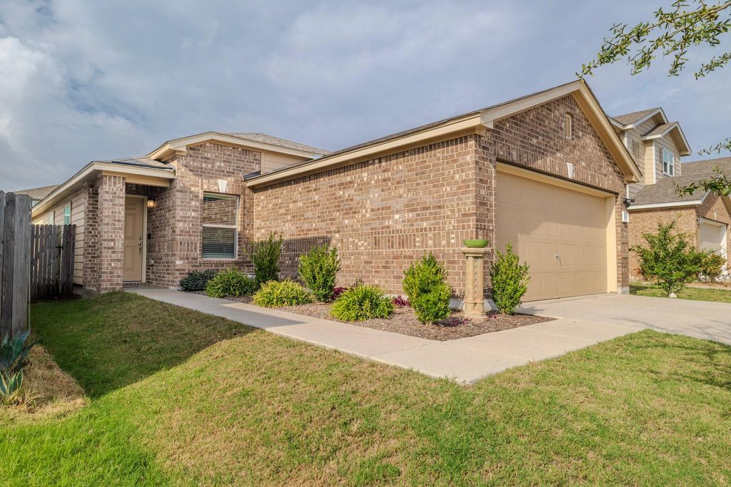 13605 Abigail Adams ST, Manor, TX 78653