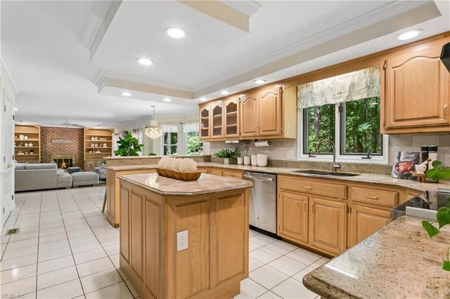 108 Flag Creek RD, Yorktown, VA 23693