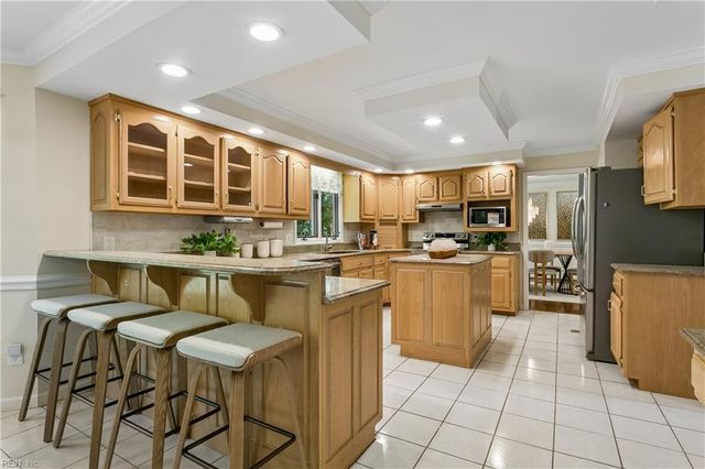 108 Flag Creek RD, Yorktown, VA 23693