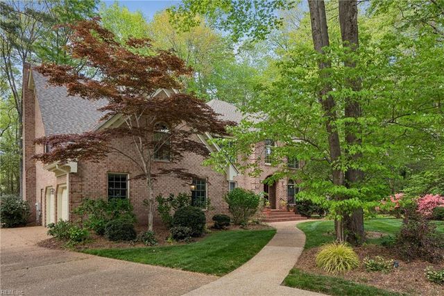 108 Flag Creek RD, Yorktown, VA 23693