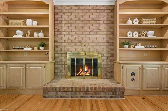 108 Flag Creek RD, Yorktown, VA 23693