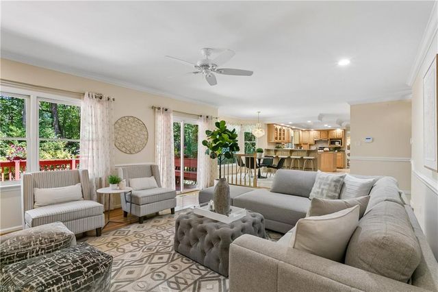 108 Flag Creek RD, Yorktown, VA 23693