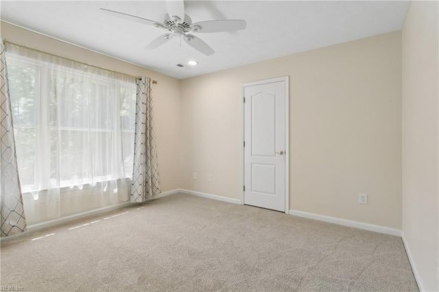 108 Flag Creek RD, Yorktown, VA 23693