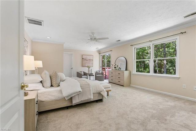 108 Flag Creek RD, Yorktown, VA 23693