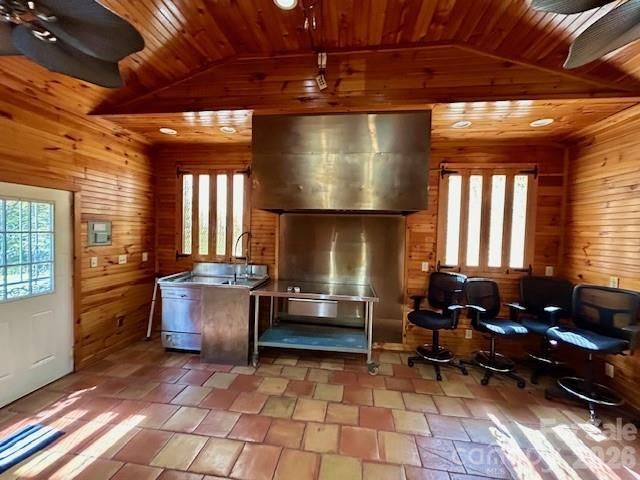 1319 Cathey Road, Charlotte, NC 28214