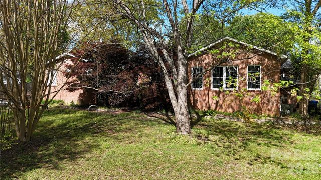 1319 Cathey Road, Charlotte, NC 28214