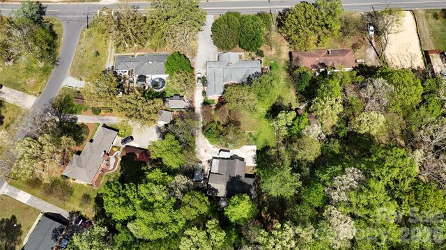 1319 Cathey Road, Charlotte, NC 28214