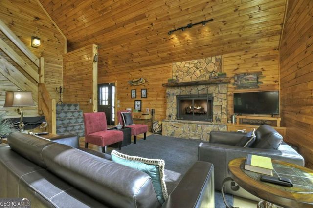 256 Bailey Farm Lane, Mineral Bluff, GA 30559