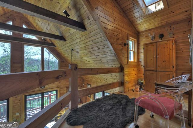 256 Bailey Farm Lane, Mineral Bluff, GA 30559