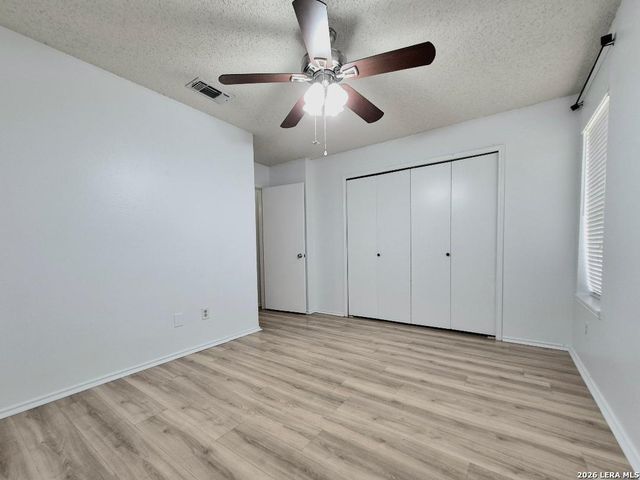 10254 Dover Rdg Apt 106, San Antonio, TX 78250