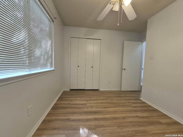 10254 Dover Rdg Apt 106, San Antonio, TX 78250