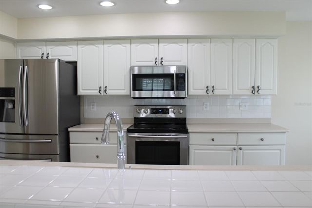 9045 40TH STREET N, Pinellas Park, FL 33782