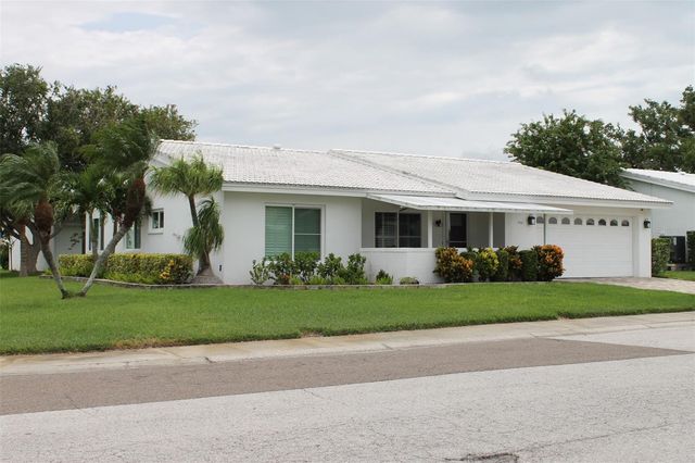 9045 40TH STREET N, Pinellas Park, FL 33782