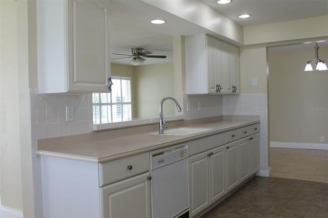 9045 40TH STREET N, Pinellas Park, FL 33782