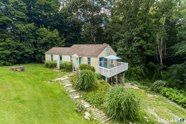 70 Browns Lane, Old Lyme, CT 06371