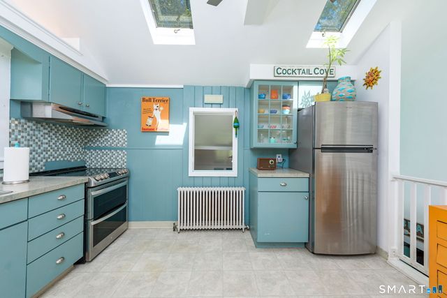 70 Browns Lane, Old Lyme, CT 06371