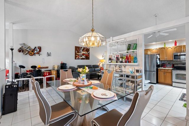3261 Anthony Circle N, West Palm Beach, FL 33417