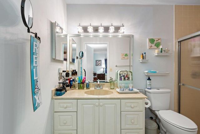 3261 Anthony Circle N, West Palm Beach, FL 33417