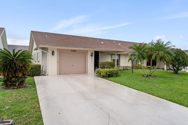 3261 Anthony Circle N, West Palm Beach, FL 33417