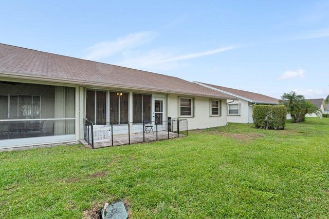 3261 Anthony Circle N, West Palm Beach, FL 33417