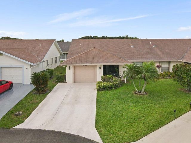 3261 Anthony Circle N, West Palm Beach, FL 33417