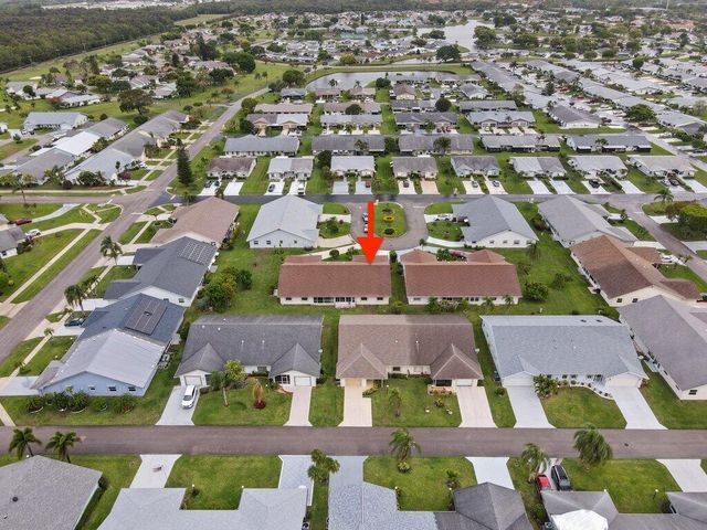 3261 Anthony Circle N, West Palm Beach, FL 33417