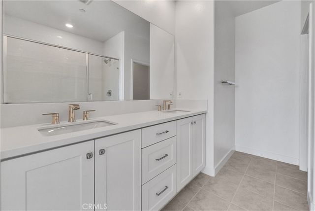 160 Restore, Irvine, CA 92618