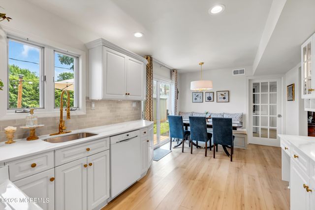 40 Icemeadow Lane, Aberdeen, NJ 07747