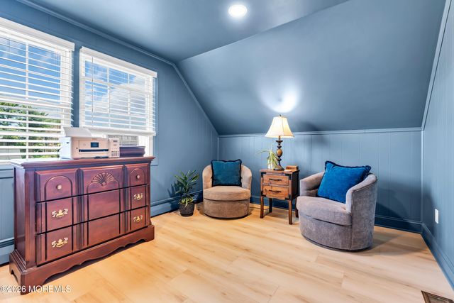 40 Icemeadow Lane, Aberdeen, NJ 07747