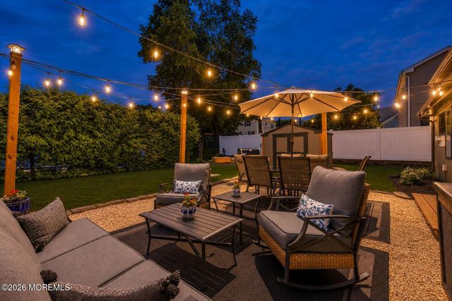 40 Icemeadow Lane, Aberdeen, NJ 07747