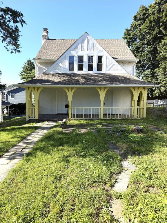 5 Crest Place, Elmsford, NY 10523 — exterior