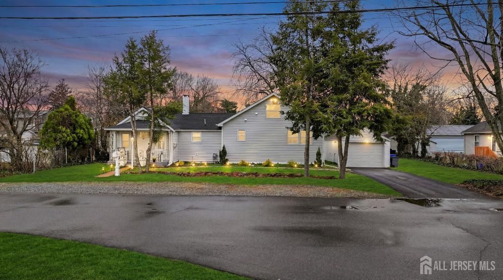 43 John Street, Spotswood, NJ 08884