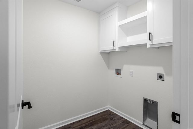 202 S Apple Street, Beebe, AR 72012