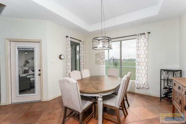 1 Hacienda Dr., Laguna Vista, TX 78578