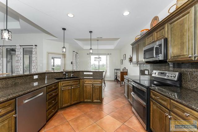 1 Hacienda Dr., Laguna Vista, TX 78578