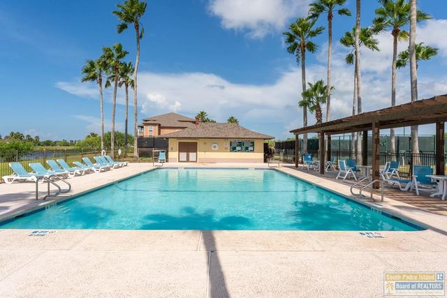 1 Hacienda Dr., Laguna Vista, TX 78578