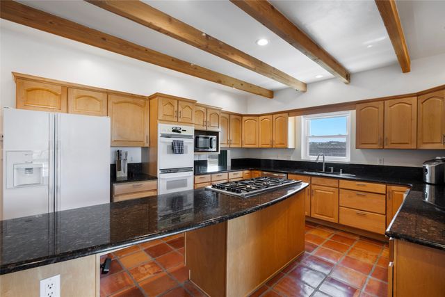 13 Camino Potrillo, Lamy, NM 87540
